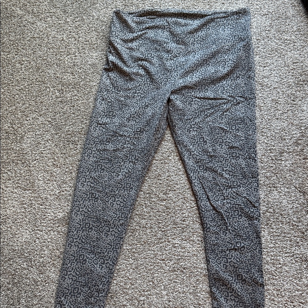 Sonoma Charcoal Leopard Print Leggings
